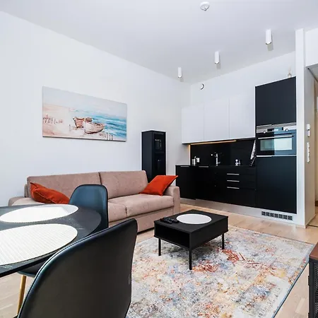 26th Floor High Point 1 Bdr With View Апартаменты *