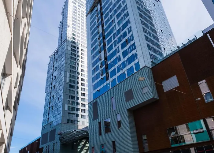 26th Floor High Point 1 Bdr With View 헬싱키